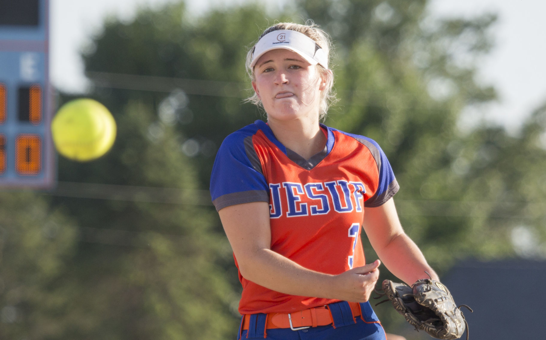 070119kw-jesup-columbus-softball-04